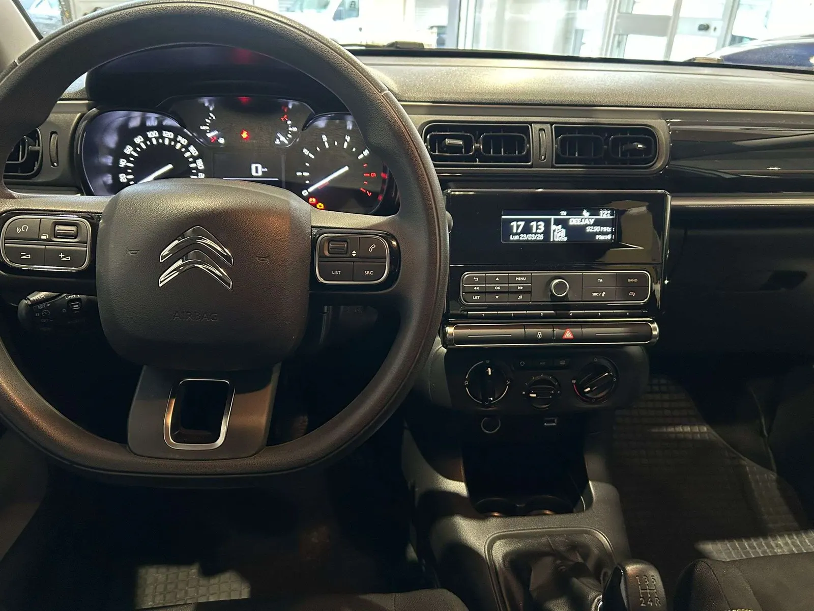 Citroën C3 1.2 PureTech 68 CV Feel 2019 – foto 4
