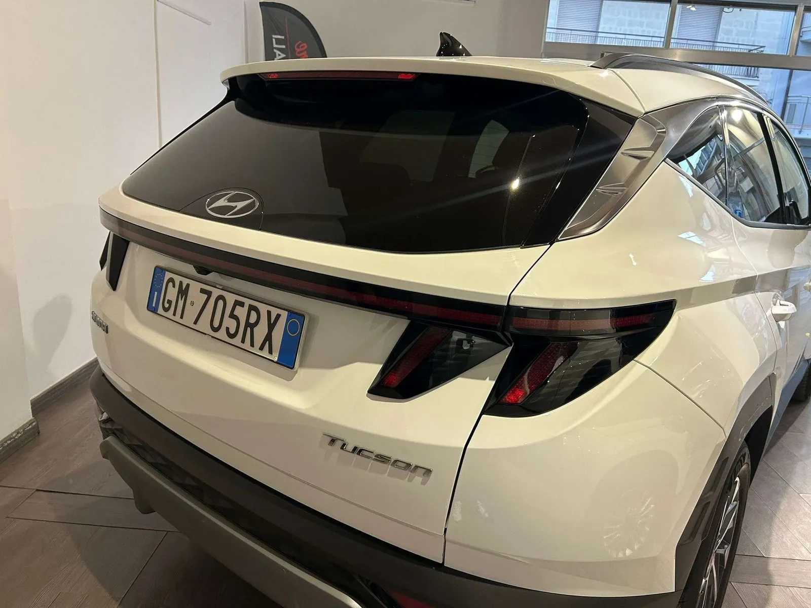 Hyundai Tucson 1.6 CRDi X-Line 2023 – foto 2