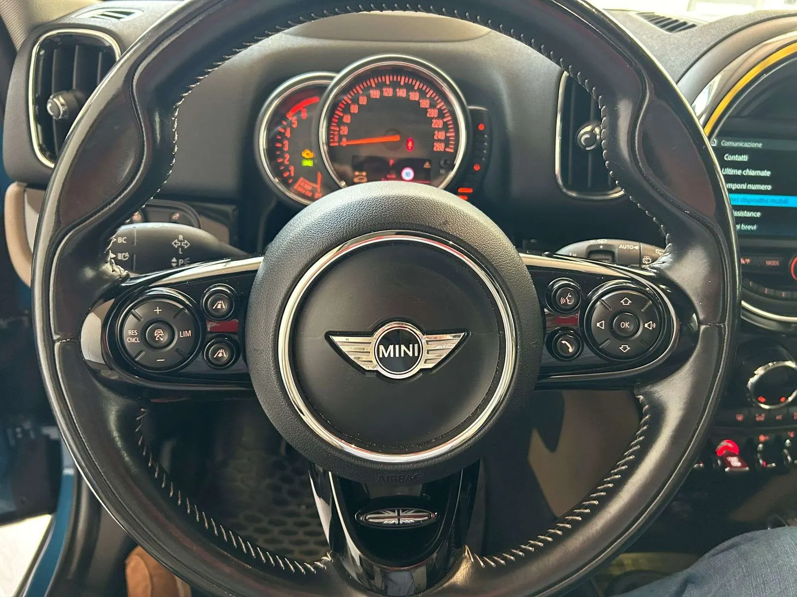 MINI Countryman Cooper D ALL4 2017 – foto 5